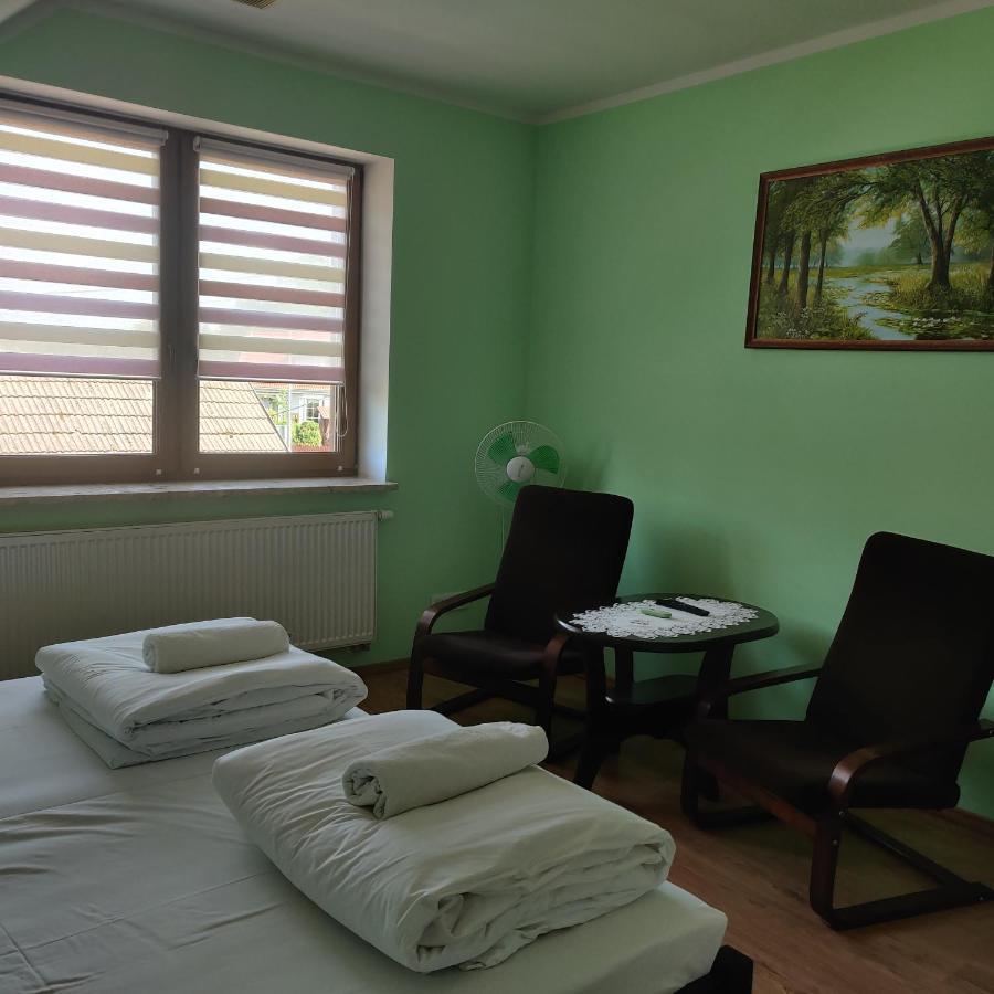 Cztery Pory Roku Guest House Bialowieza Exterior photo